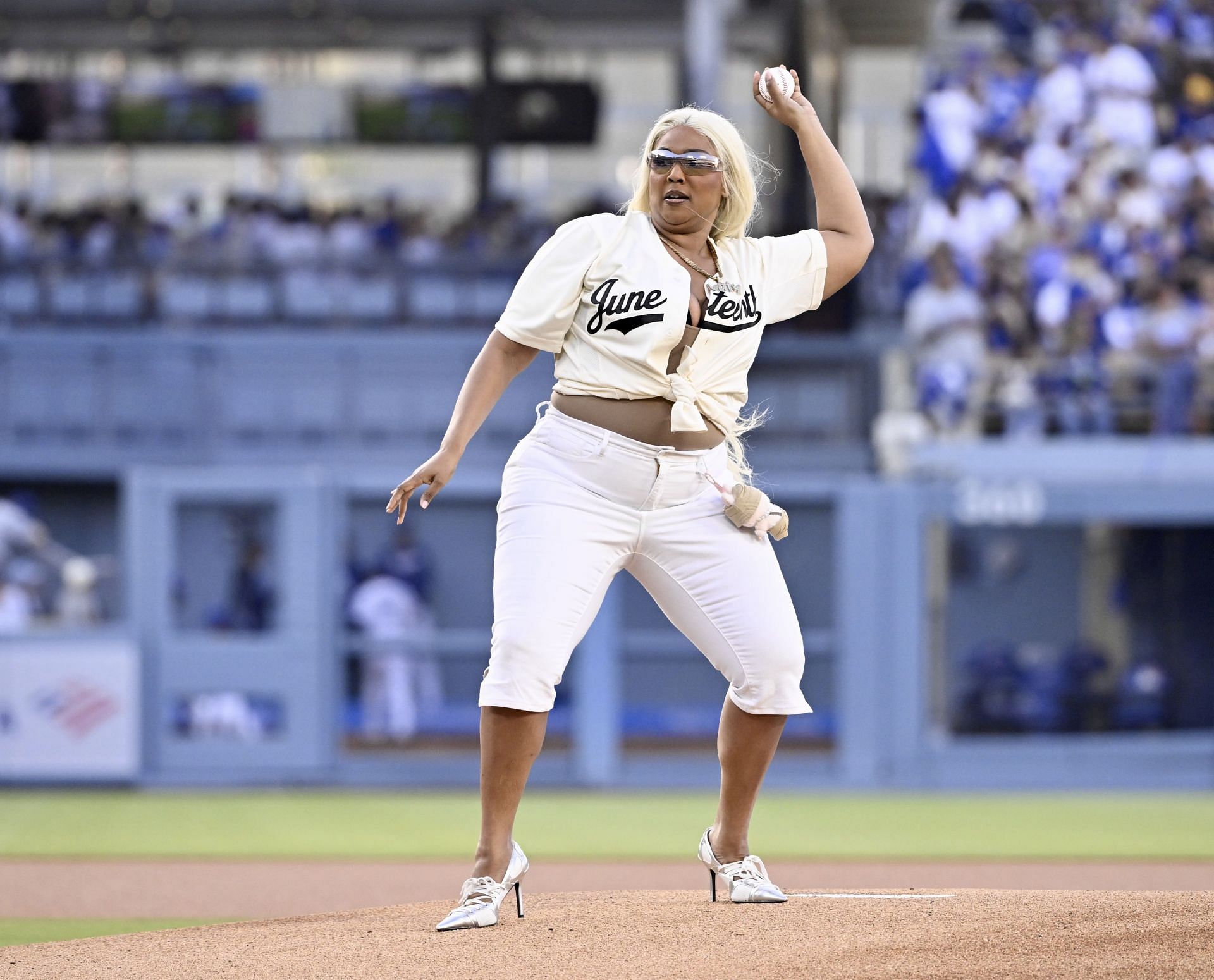 San Diego Padres defeated the Los Angeles Dodgers 5-3 to win a MLB baseball game. (Image via Getty)